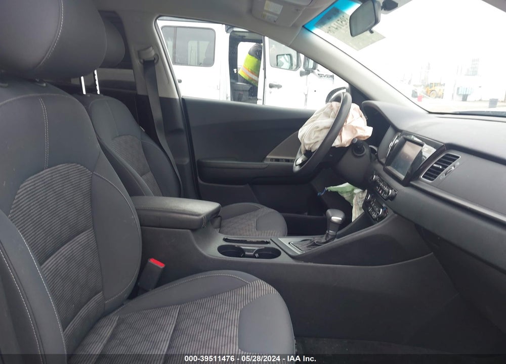 2019 KIA NIRO LX VIN: KNDCB3LC2K5274935