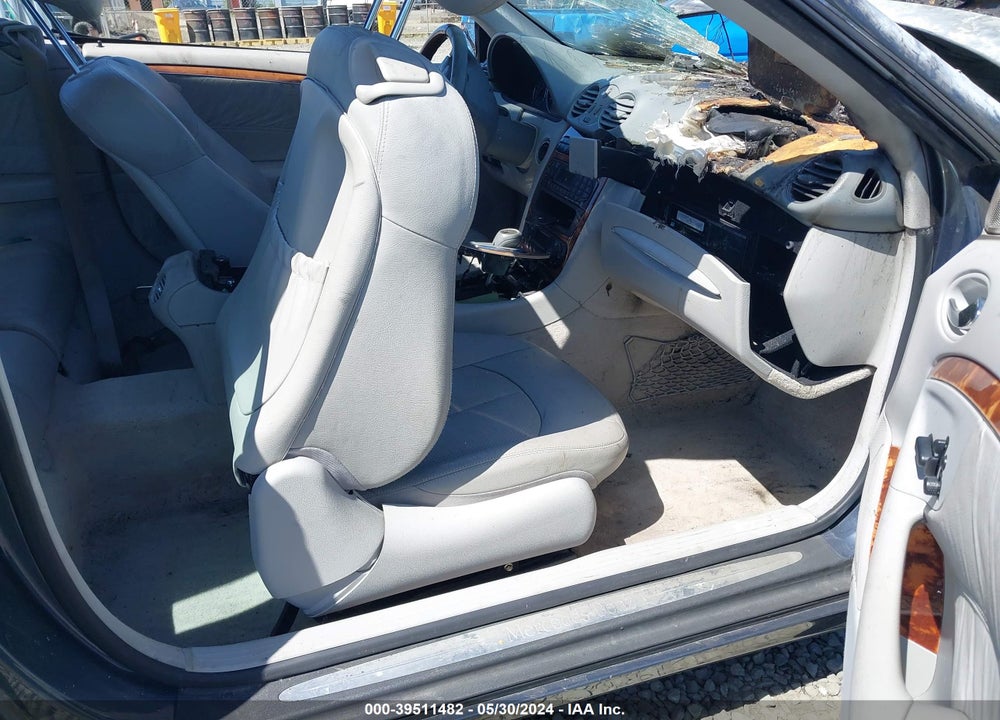 2004 MERCEDES-BENZ CLK 320 VIN: WDBTJ65J04F086362