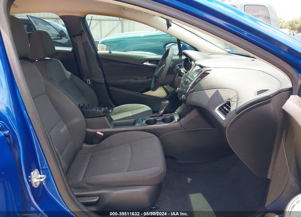 2018 CHEVROLET CRUZE LT AUTO VIN: 1G1BE5SM0J7226578