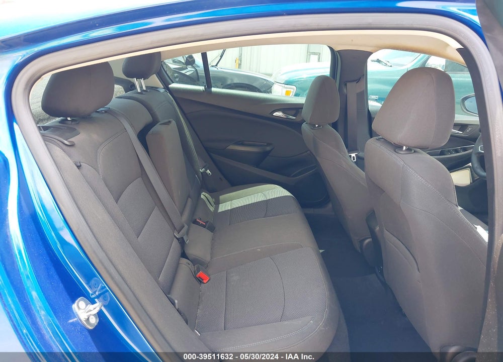 2018 CHEVROLET CRUZE LT AUTO VIN: 1G1BE5SM0J7226578