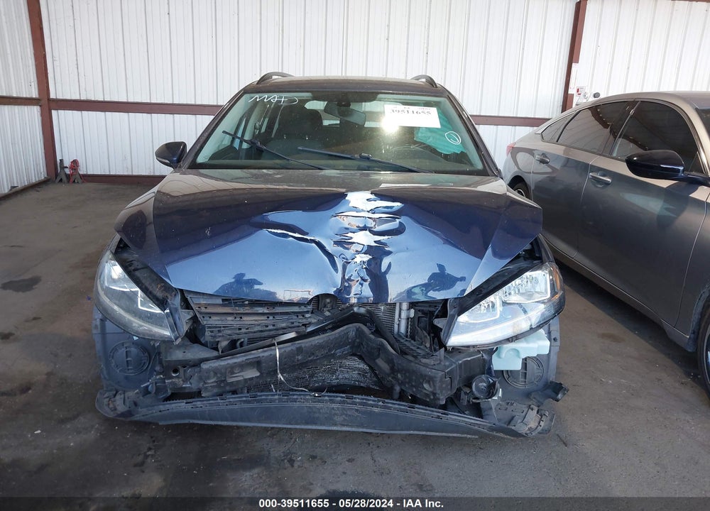 2018 VOLKSWAGEN GOLF SPORTWAGEN TSI S VIN: 3VW717AU2JM765924