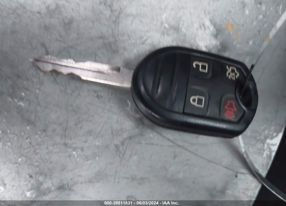 2014 FORD MUSTANG V6 VIN: 1ZVBP8AM8E5228789