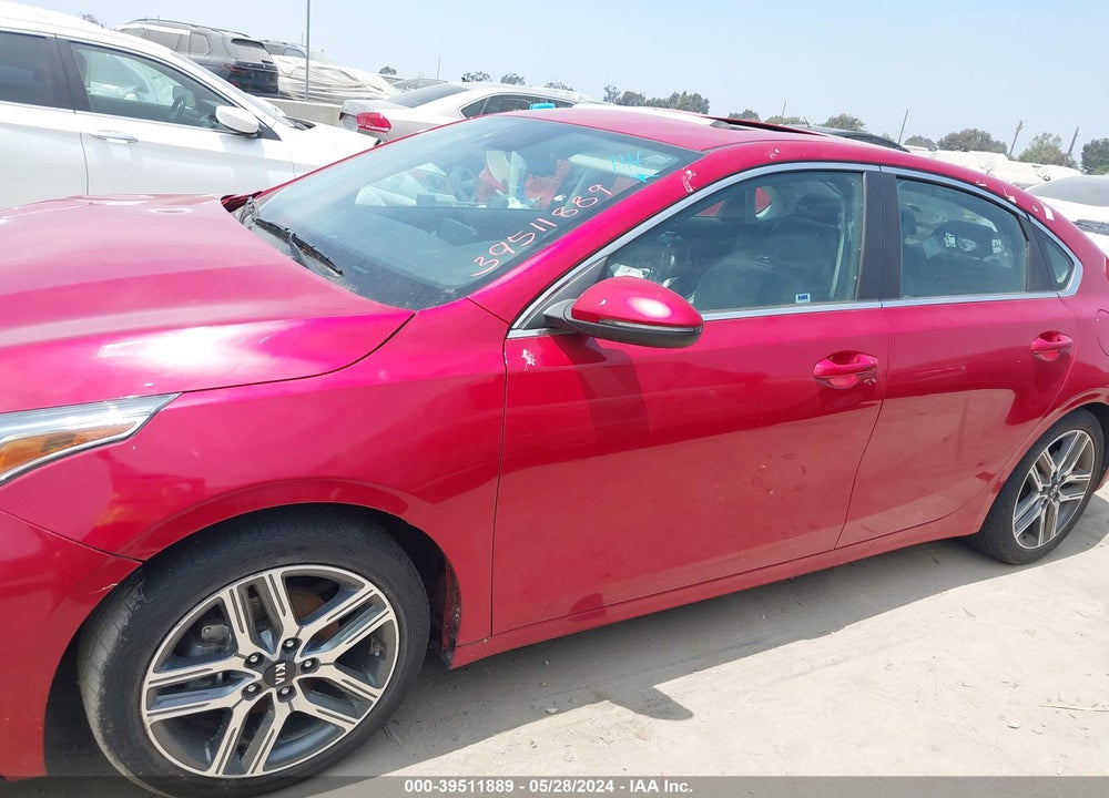 2021 KIA FORTE EX VIN: 3KPF54AD2ME372991