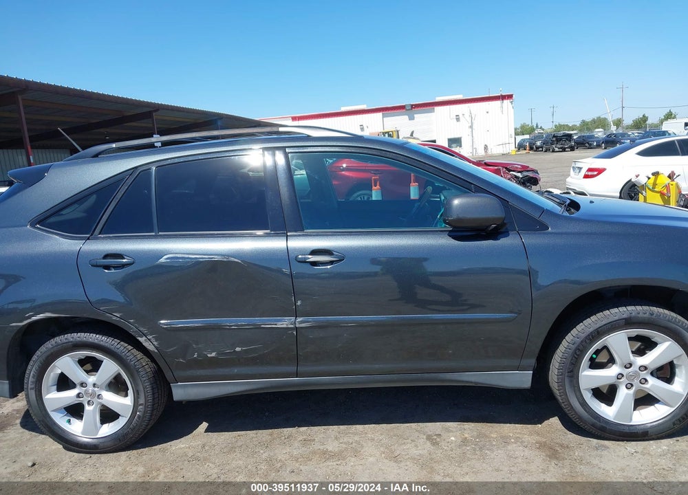 2005 LEXUS RX 330 VIN: 2T2HA31U15C040731