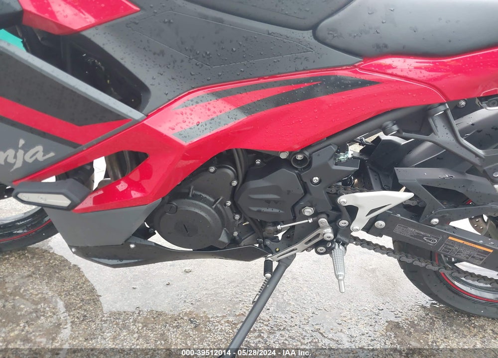 2024 KAWASAKI EX500 A/B VIN: ML5EXGJ19RDA07694