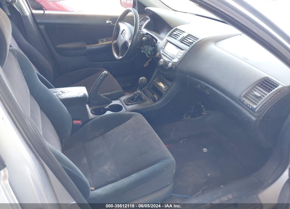 2003 HONDA ACCORD 2.4 LX VIN: 1HGCM55443A031603