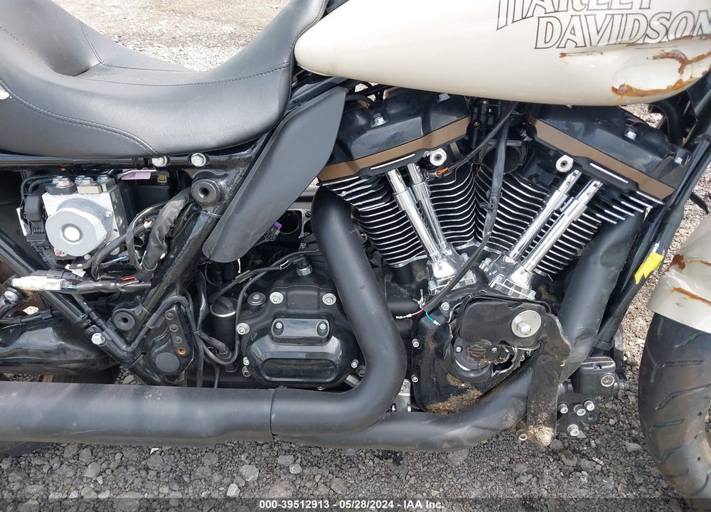 2023 HARLEY-DAVIDSON FLTRXST VIN: 1HD1ACL10PB676632