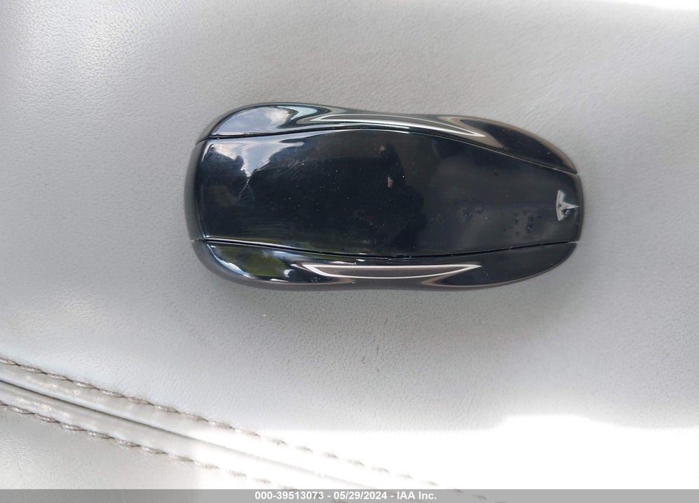 2014 TESLA MODEL S P85 VIN: 5YJSA1H14EFP40216