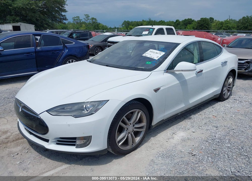 2014 TESLA MODEL S P85 VIN: 5YJSA1H14EFP40216
