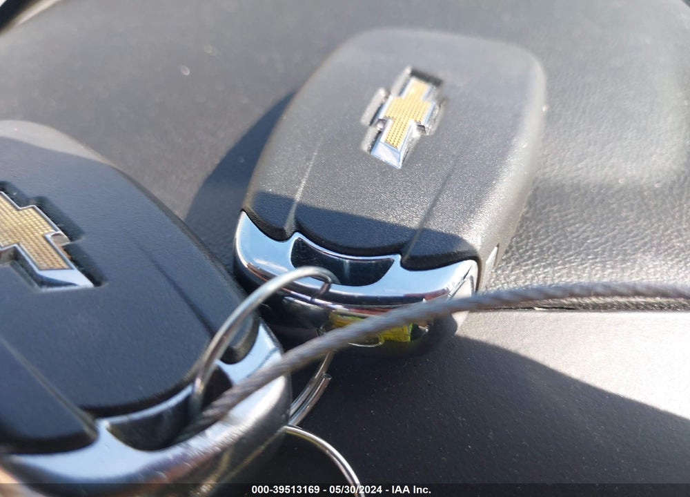 2019 CHEVROLET EQUINOX LT VIN: 3GNAXKEV5KS554136