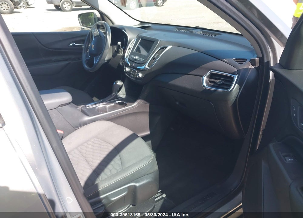 2019 CHEVROLET EQUINOX LT VIN: 3GNAXKEV5KS554136