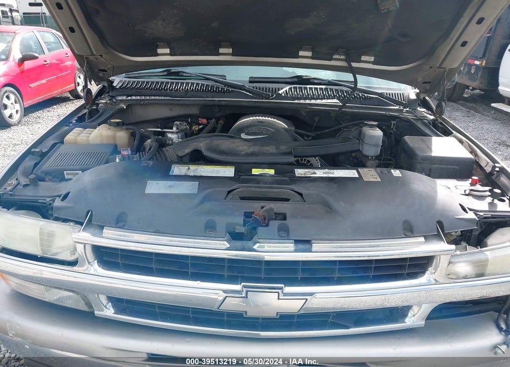 2001 CHEVROLET TAHOE LT VIN: 1GNEK13T01R117433