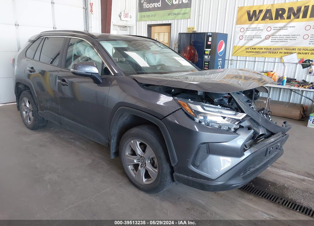 2023 TOYOTA RAV4 XLE VIN: 2T3P1RFVXPC350116