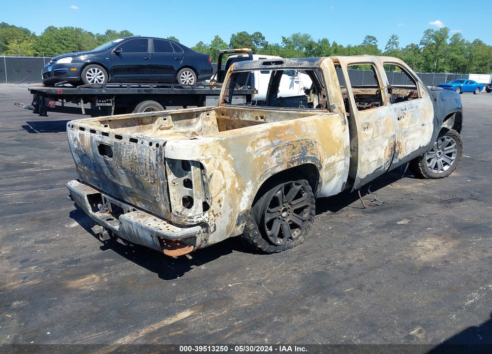 2013 GMC SIERRA 1500 SLT VIN: 3GTP2WE75DG277388