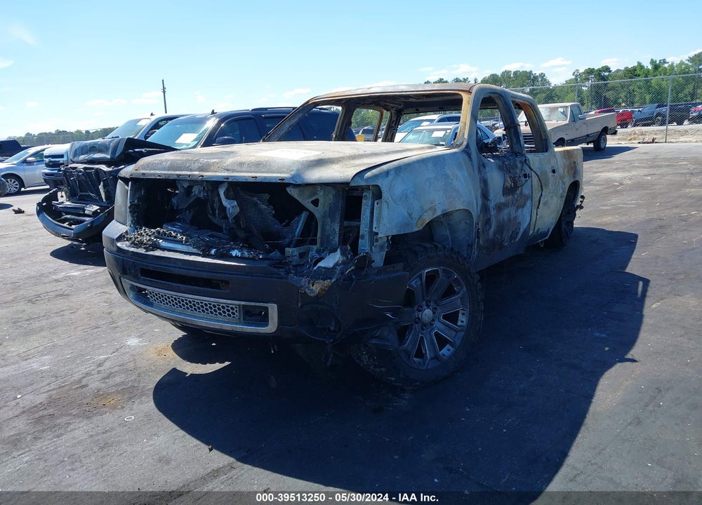 2013 GMC SIERRA 1500 SLT VIN: 3GTP2WE75DG277388