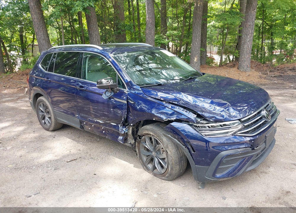 2022 VOLKSWAGEN TIGUAN 2.0T SE VIN: 3VV3B7AX0NM033114