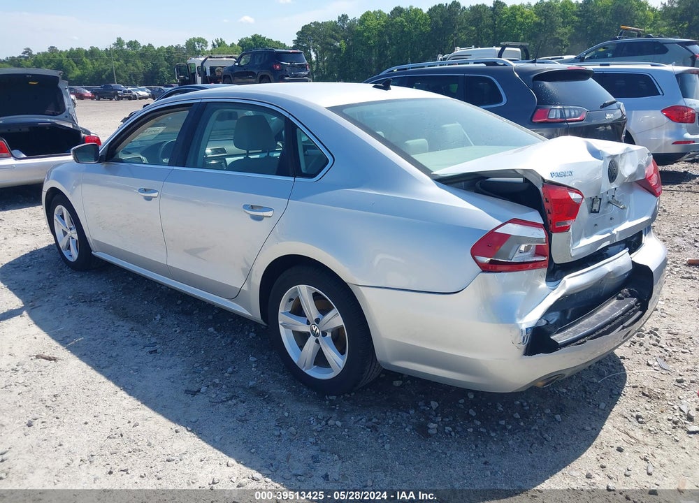 2013 VOLKSWAGEN PASSAT 2.0L TDI SE VIN: 1VWBN7A3XDC054354