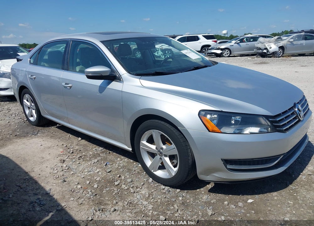 2013 VOLKSWAGEN PASSAT 2.0L TDI SE VIN: 1VWBN7A3XDC054354