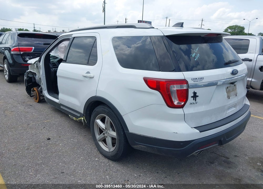 2018 FORD EXPLORER XLT VIN: 1FM5K7D86JGA31363