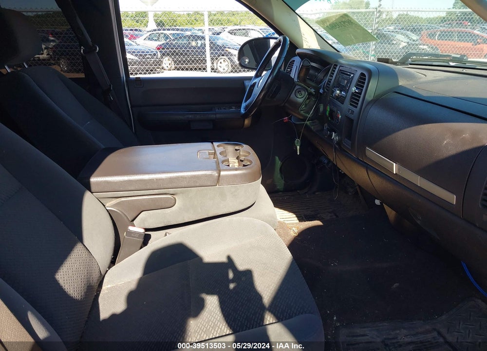 2008 CHEVROLET SILVERADO 1500 LT1 VIN: 2GCEK19J681308159
