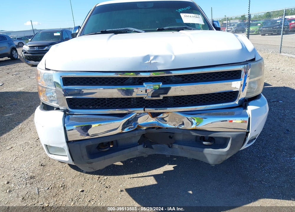 2008 CHEVROLET SILVERADO 1500 LT1 VIN: 2GCEK19J681308159