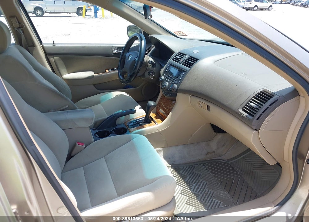 2004 HONDA ACCORD 2.4 EX VIN: 1HGCM56684A114243