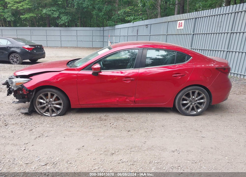 2018 MAZDA 3 TOURING VIN: 3MZBN1V39JM250786