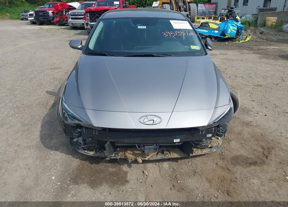 2021 HYUNDAI ELANTRA SEL VIN: KMHLS4AG2MU104462