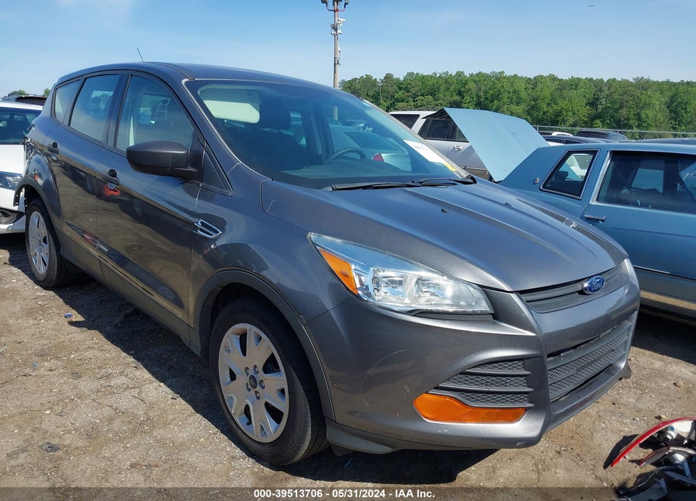 2014 FORD ESCAPE S VIN: 1FMCU0F7XEUD70048