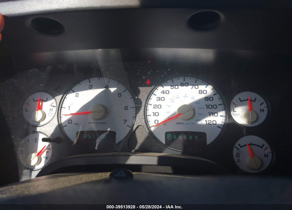 2005 DODGE RAM 1500 ST VIN: 1D7HA16N65J614499