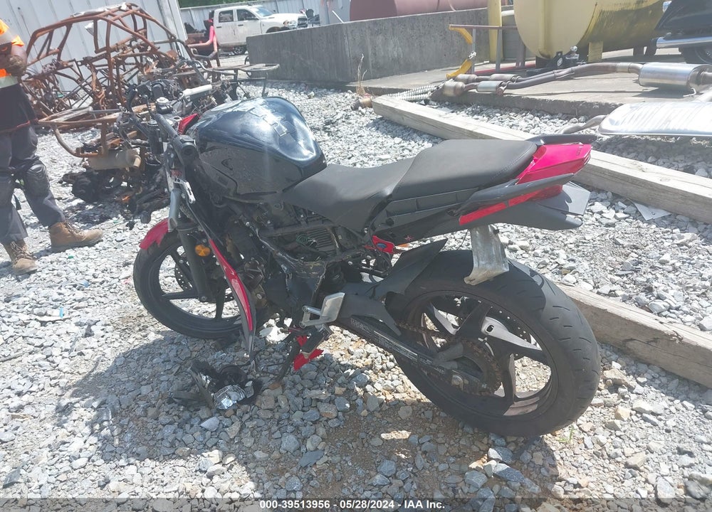 2019 HONDA CBR300 R VIN: MLHNC510XK5500193