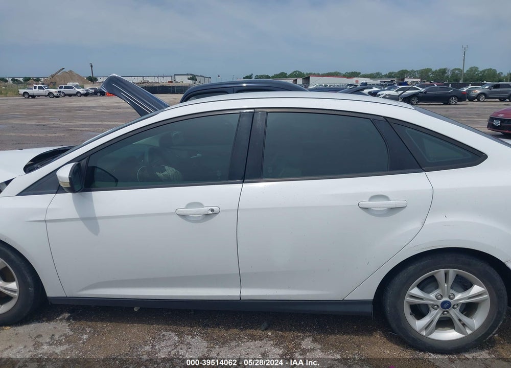 2014 FORD FOCUS SE VIN: 1FADP3F26EL419568