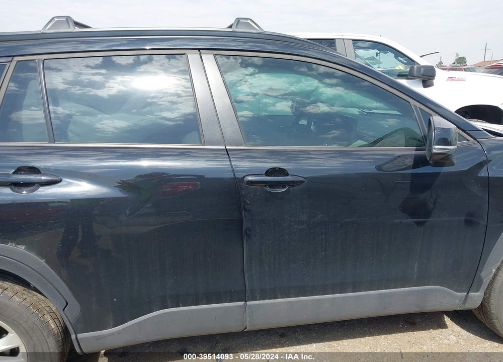 2023 TOYOTA COROLLA CROSS LE VIN: 7MUCAAAG4PV048562