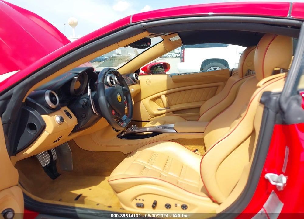 2014 FERRARI CALIFORNIA VIN: ZFF65TJA5E0202023