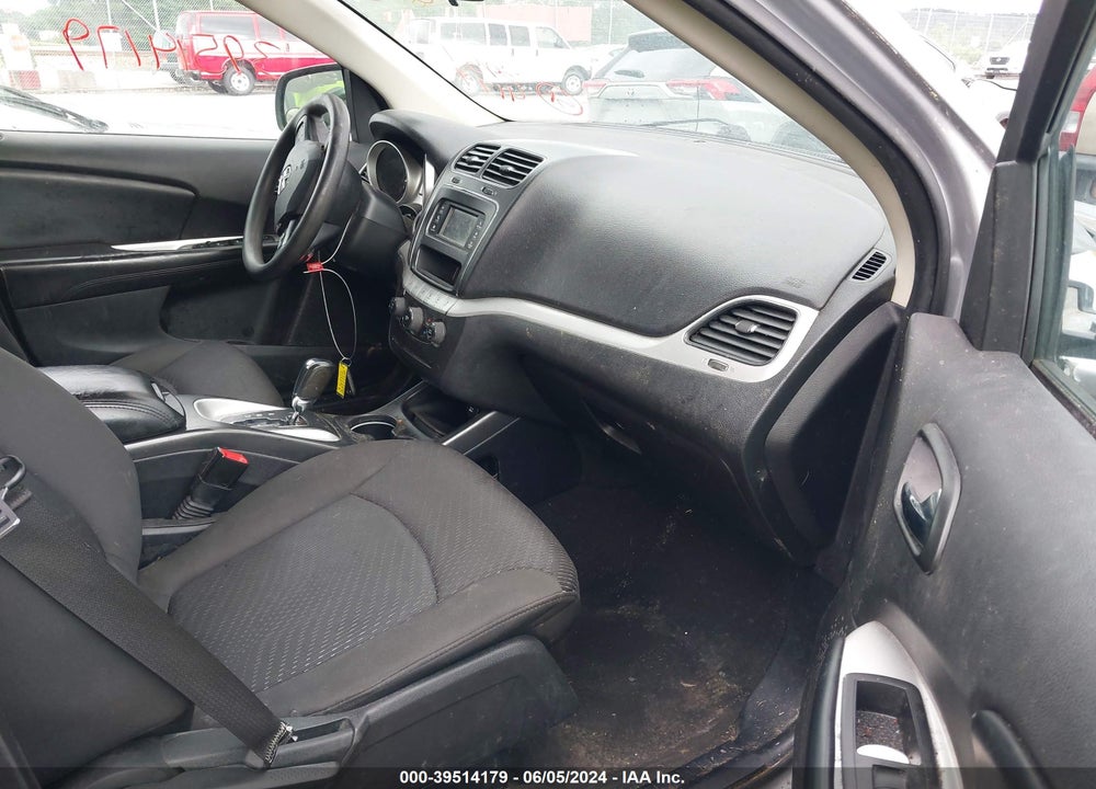2018 DODGE JOURNEY SE VIN: 3C4PDCAB5JT274044