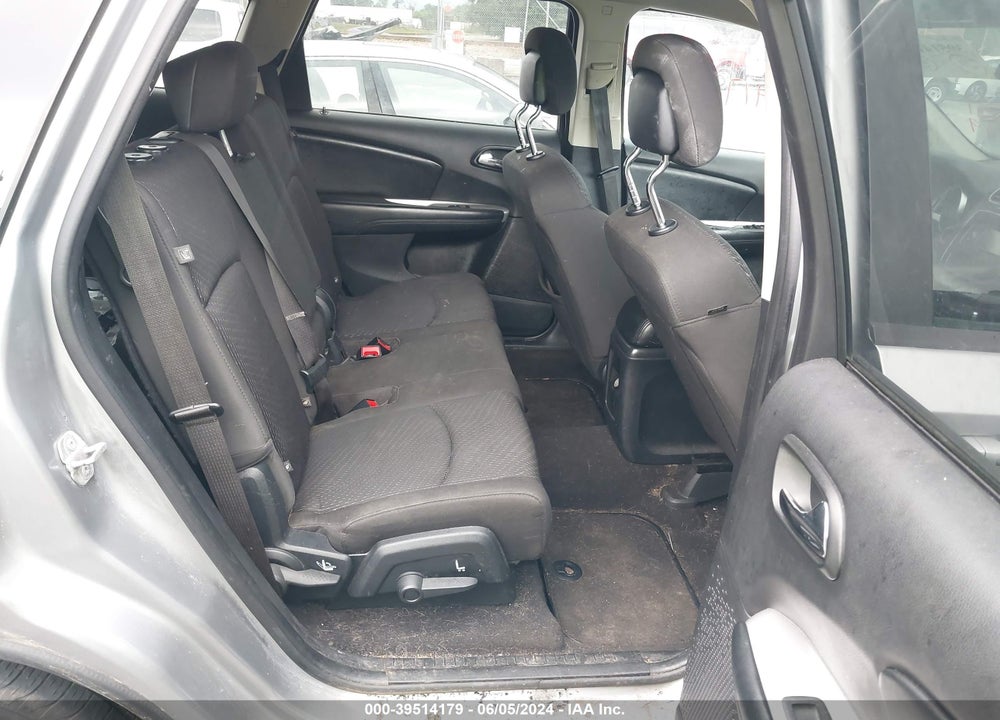 2018 DODGE JOURNEY SE VIN: 3C4PDCAB5JT274044