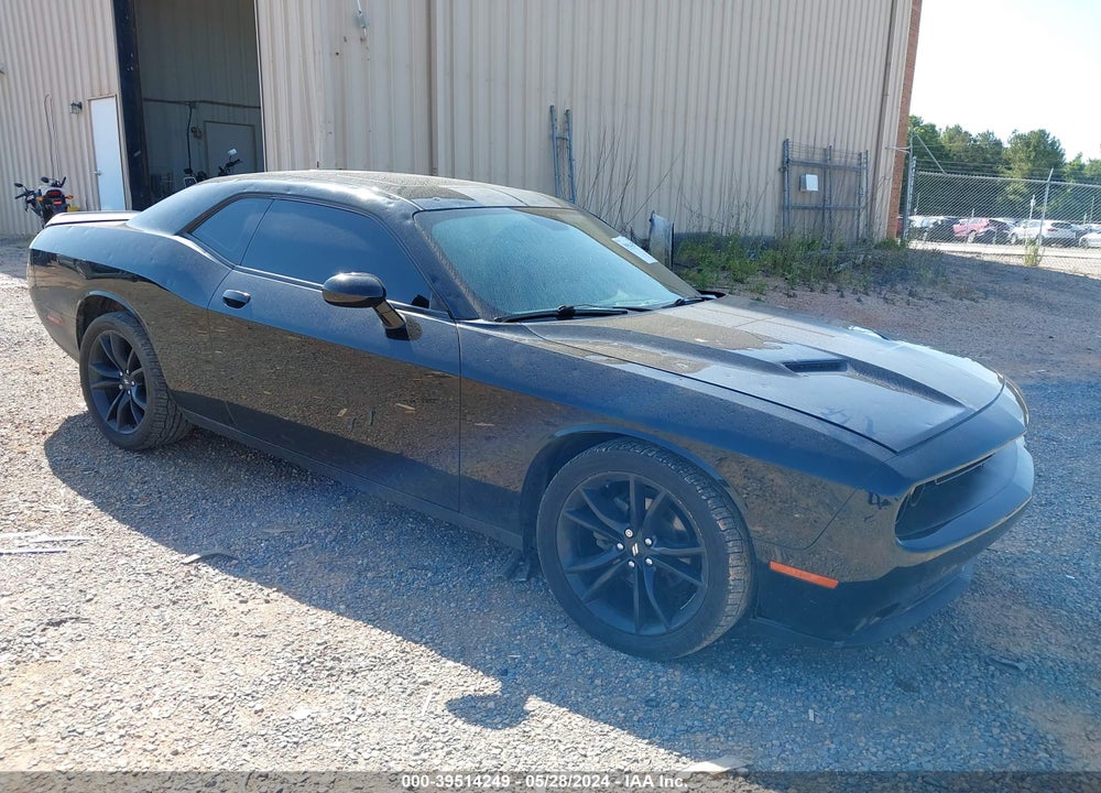 2018 DODGE CHALLENGER SXT VIN: 2C3CDZAG0JH153030