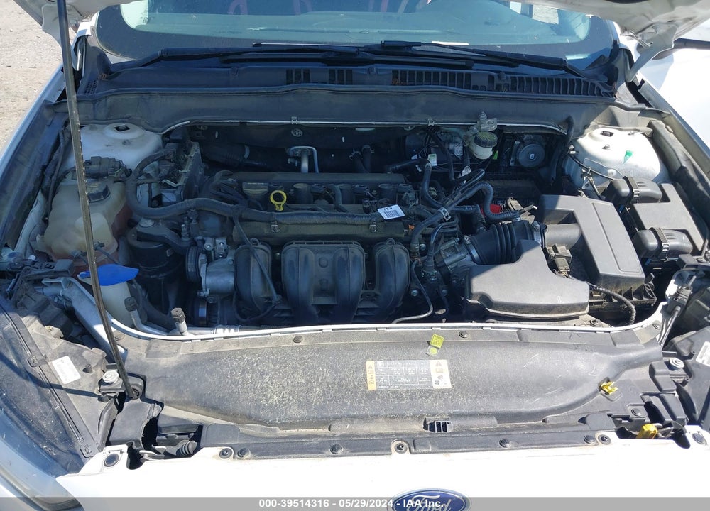 2015 FORD FUSION S VIN: 3FA6P0G75FR231046
