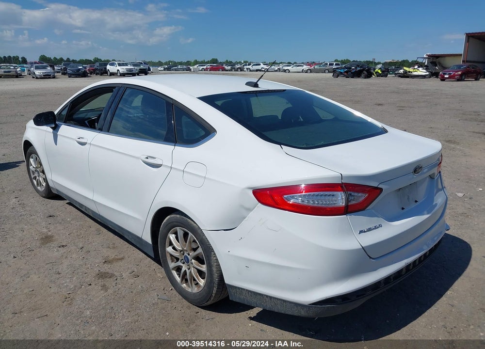 2015 FORD FUSION S VIN: 3FA6P0G75FR231046