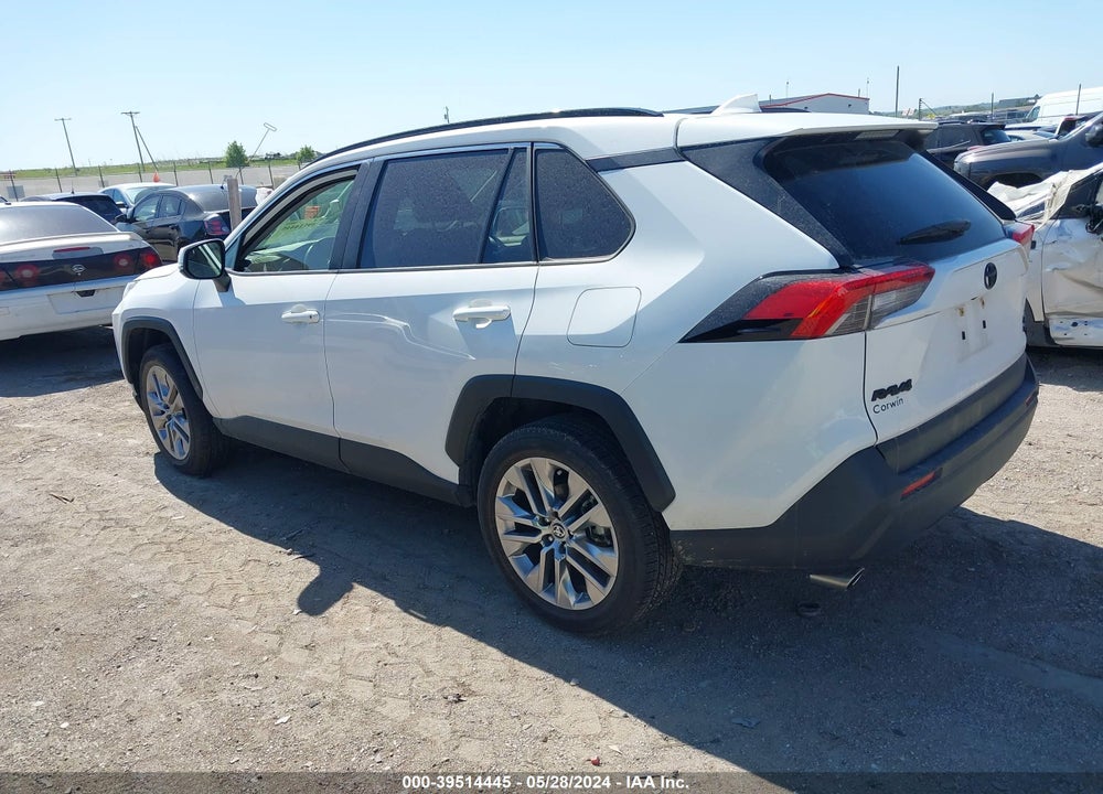 2020 TOYOTA RAV4 XLE PREMIUM VIN: JTMA1RFV0LD065050