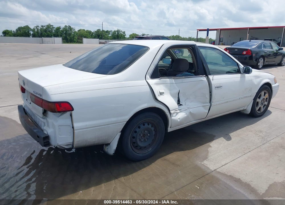 1999 TOYOTA CAMRY VIN: JT2BG22K7X0322944
