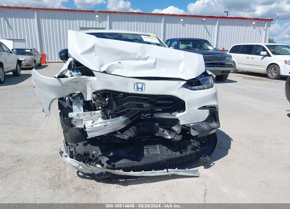 2024 HONDA HR-V 2WD SPORT/2WD SPORT W/O BSI VIN: 3CZRZ1H5XRM729355