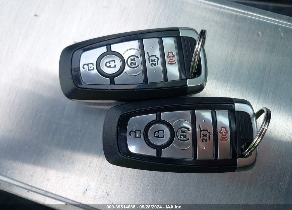 2020 FORD ESCAPE TITANIUM VIN: 1FMCU9J96LUA78052