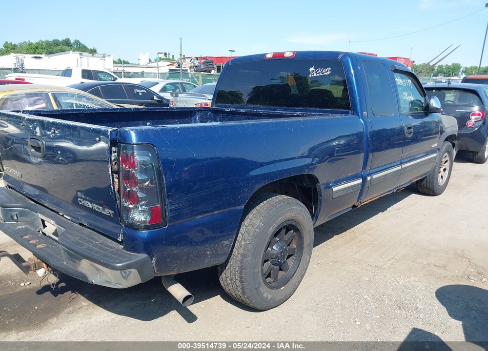 2002 CHEVROLET SILVERADO 1500 LS VIN: 2GCEC19VX21278395