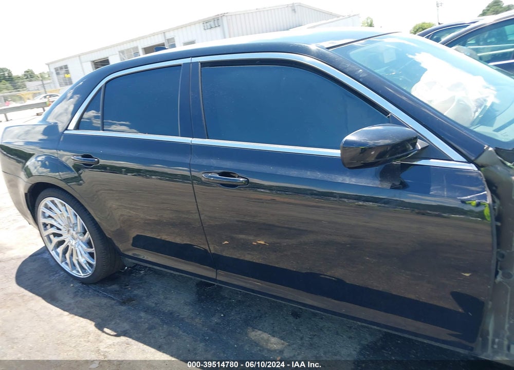 2016 CHRYSLER 300 LIMITED VIN: 2C3CCAAG0GH260737
