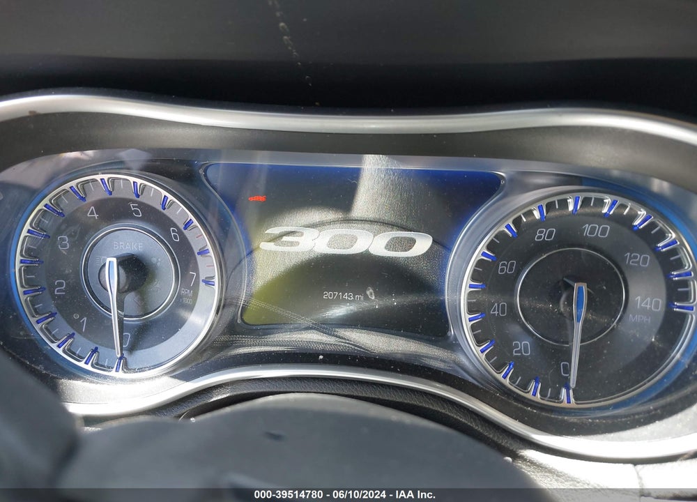 2016 CHRYSLER 300 LIMITED VIN: 2C3CCAAG0GH260737