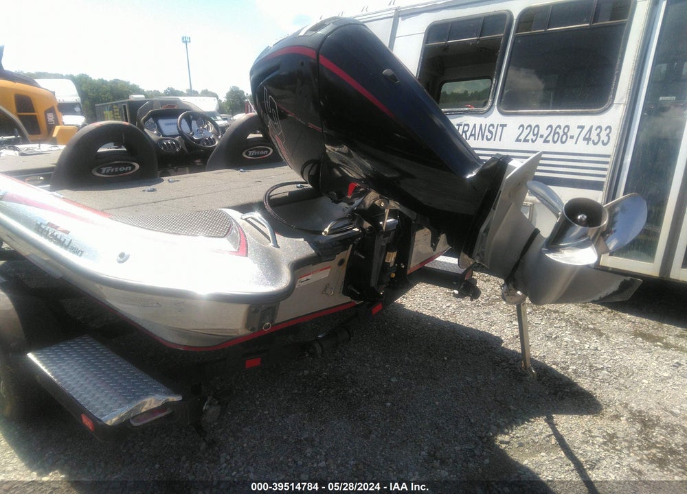 2021 TRITON OTHER VIN: TRT40317E121