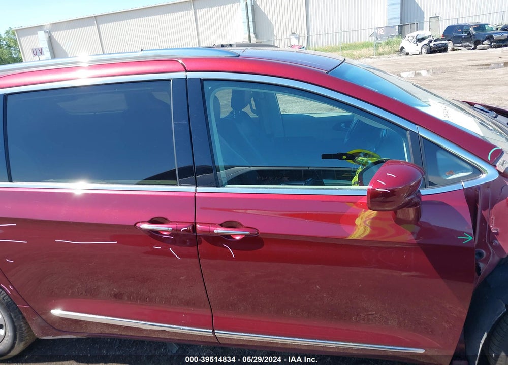 2018 CHRYSLER PACIFICA TOURING L PLUS VIN: 2C4RC1EG0JR291956