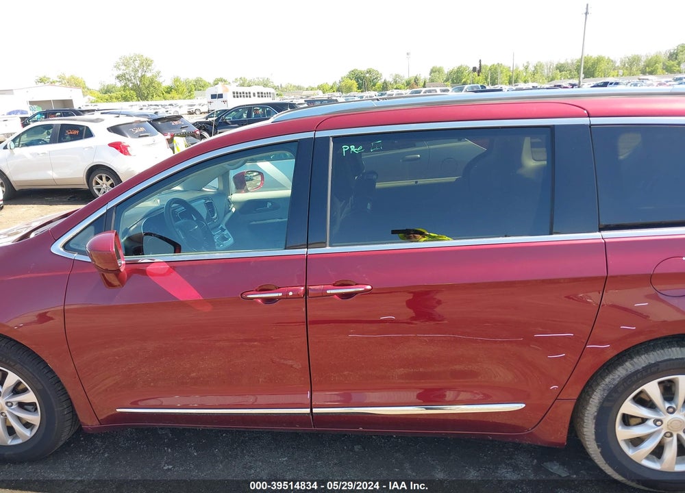 2018 CHRYSLER PACIFICA TOURING L PLUS VIN: 2C4RC1EG0JR291956