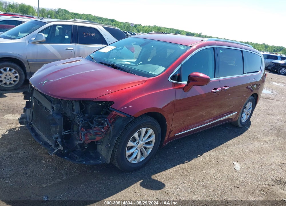2018 CHRYSLER PACIFICA TOURING L PLUS VIN: 2C4RC1EG0JR291956